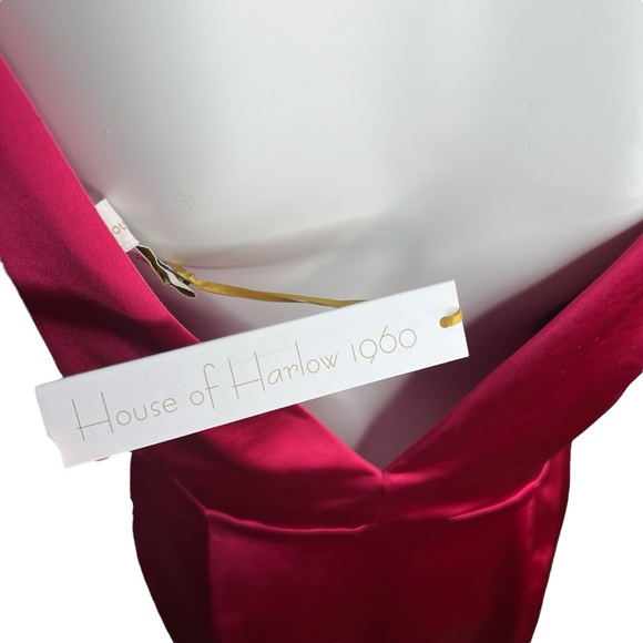 NWT House of Harlow 1960 Low Back Pink Satin Mini Dress 10 - Picture 11 of 11